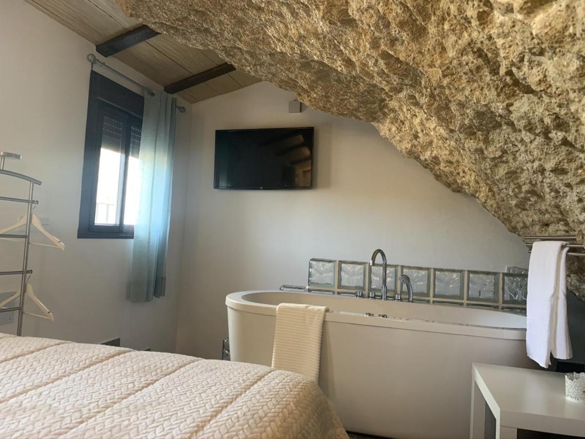 Apartamentos3Cuevas Setenil De Las Bodegas Ngoại thất bức ảnh
